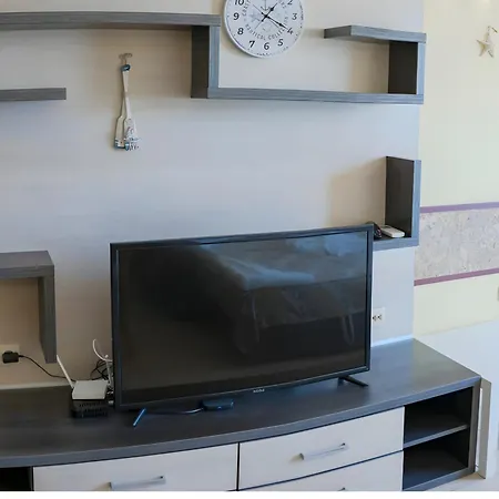 Apartment Family With Sea View & Pool In Zlatna Kotva